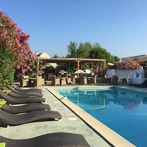 Hotel Mas Des Salicornes, Saintes-Maries-de-la-Mer